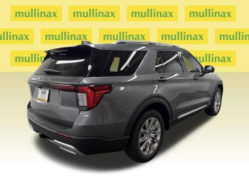 New 2026 Ford Explorer Platinum image 4