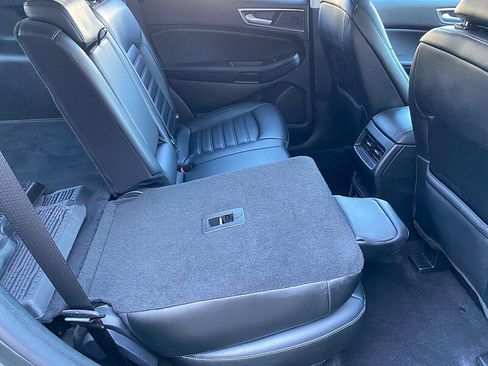 Used 2022 Ford Edge SEL w/ Convenience Package image 38