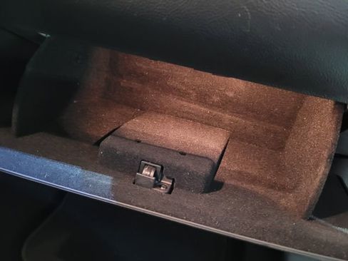 Used 2013 Ford Taurus SEL image 53