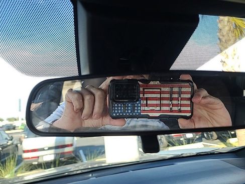 Used 2017 Toyota RAV4 SE image 17