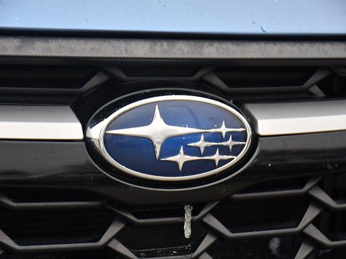 Used 2019 Subaru Crosstrek 2.0i Premium image 32