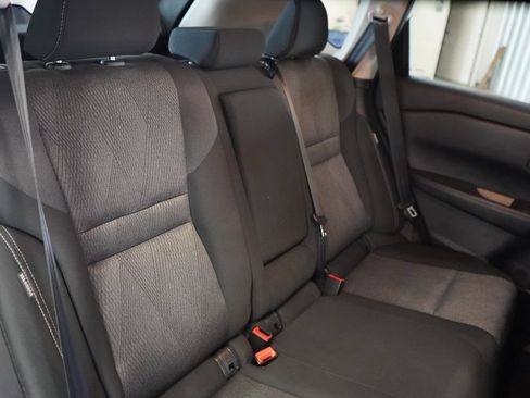 Used 2025 Nissan Rogue SV FWD image 22