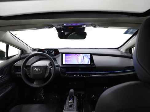 Used 2026 Toyota Prius AWD image 13