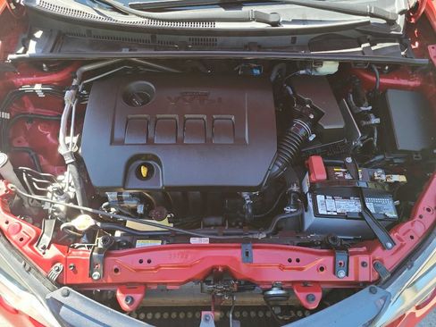 Used 2016 Toyota Corolla LE FWD image 35