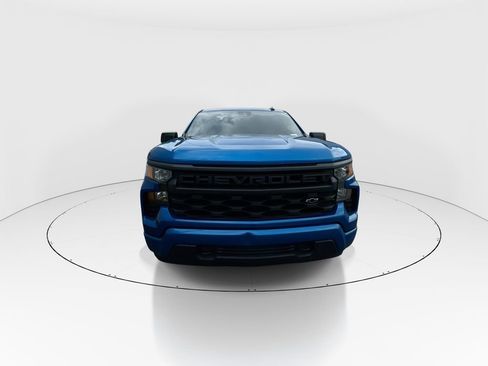 Used 2022 Chevrolet Silverado 1500 Custom RWD image 3