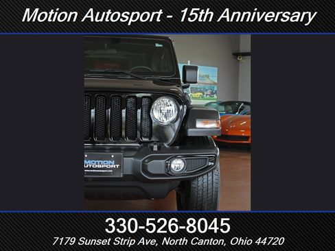 Used 2022 Jeep Wrangler Sport AWD/4WD image 6