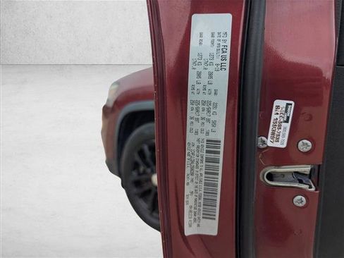 Used 2020 Jeep Cherokee Latitude image 16