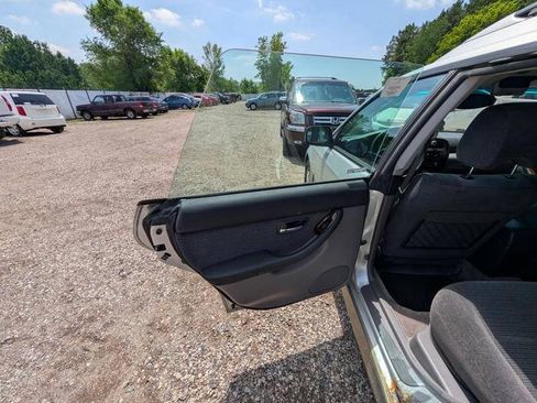Used 2003 Subaru Outback Wagon AWD/4WD image 24
