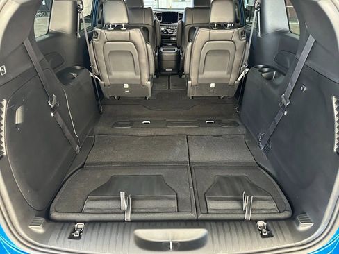 New 2026 Chrysler Pacifica Select w/ S Appearance Package FWD image 44