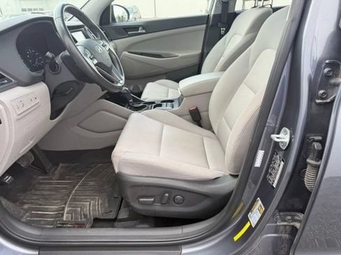 Used 2018 Hyundai Tucson Value AWD/4WD image 26