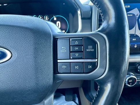 Used 2021 Ford F150 Lariat w/ Equipment Group 502A High image 19