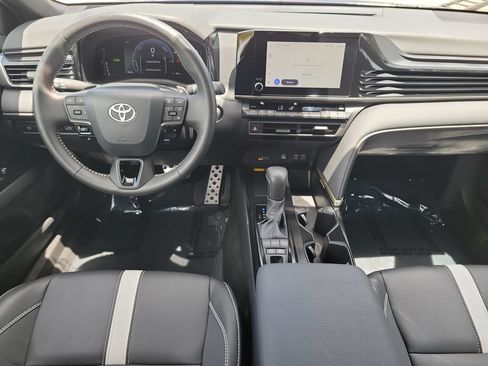 Used 2026 Toyota Camry SE w/ Convenience Package FWD image 27