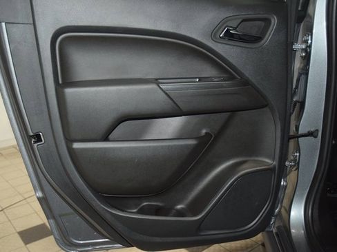 Used 2022 Chevrolet Colorado ZR2 image 41