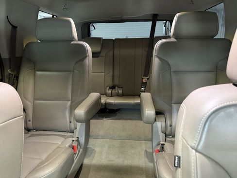 Used 2019 Chevrolet Tahoe Premier w/ Max Trailering Package AWD/4WD image 16