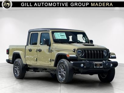 New 2026 Jeep Gladiator Sport