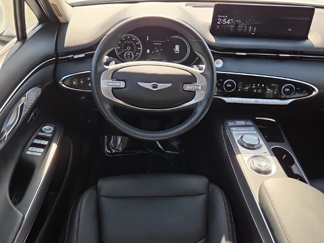 Used 2025 Genesis GV70 2.5T w/ Select Package AWD/4WD image 14