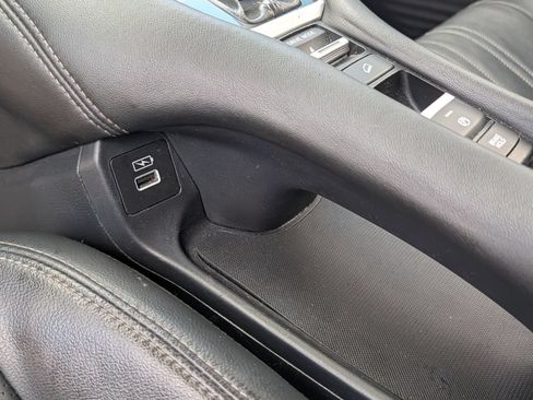Used 2023 Honda HR-V EX-L image 19