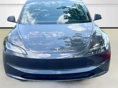 Used 2025 Tesla Model 3 Long Range AWD/4WD image 2