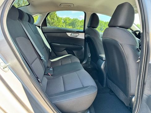 Used 2024 Kia Forte LXS image 31