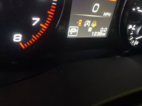 Used 2025 Subaru Impreza 2.0i image 24