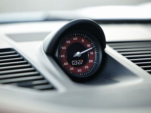 Certified 2023 Porsche 911 Carrera GTS image 39