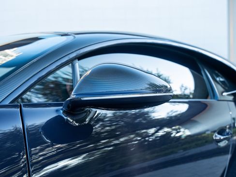 Used 2020 Bugatti Chiron image 11