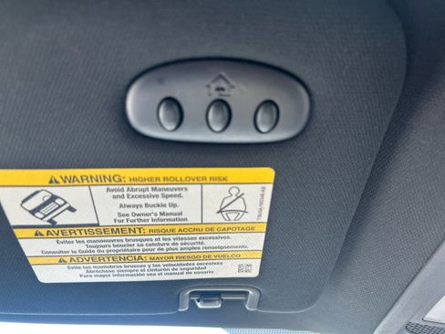 Used 2017 Lincoln MKC Reserve AWD/4WD image 23