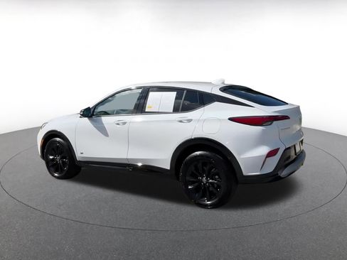 Used 2025 Buick Envista Sport Touring image 10