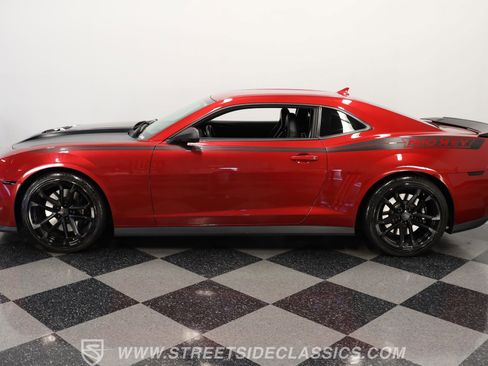 Used 2013 Chevrolet Camaro ZL1 image 2