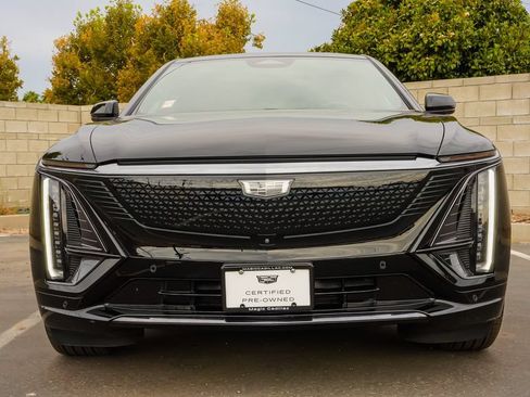 Certified 2024 Cadillac Lyriq Sport w/ LPO, Floor Liner Package AWD/4WD image 4