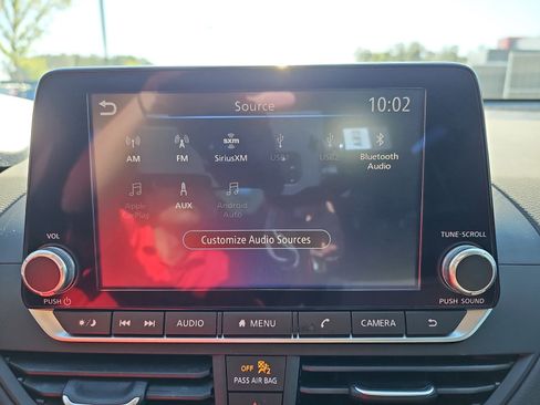 Used 2025 Nissan Altima 2.5 S image 22