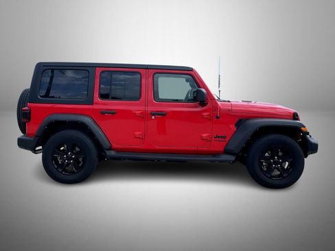 Used 2022 Jeep Wrangler Unlimited Sport AWD/4WD image 4