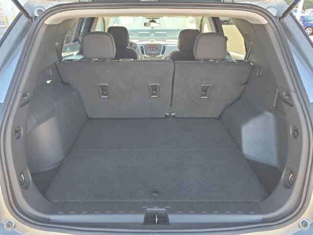 Used 2023 Chevrolet Equinox LT FWD image 27