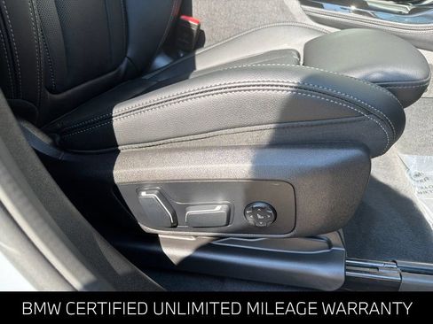 Used 2025 BMW X4 xDrive30i w/ M Sport Package AWD/4WD image 23