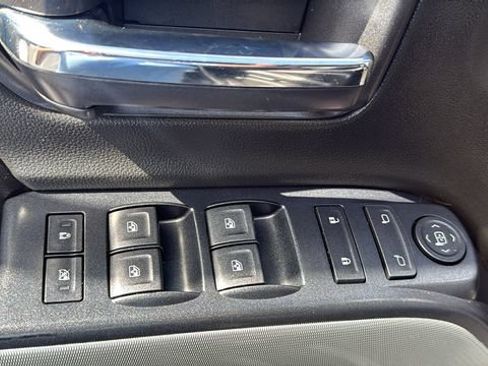 Used 2017 Chevrolet Silverado 1500 LT w/ All Star Edition AWD/4WD image 11