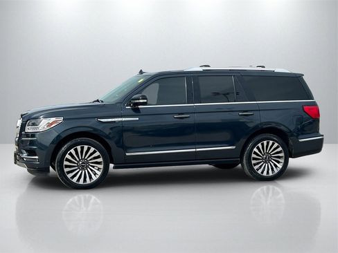 Used 2021 Lincoln Navigator Reserve w/ Luxury Package image 8