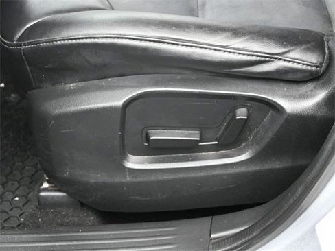 Used 2020 MAZDA CX-5 Touring image 18