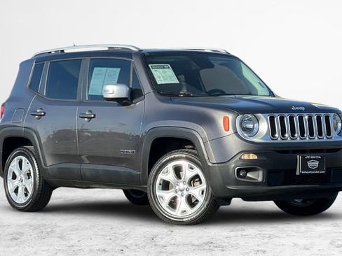 Used 2017 Jeep Renegade Limited image 1