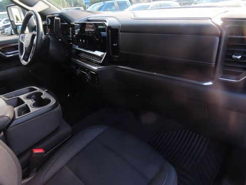 Certified 2024 Chevrolet Silverado 3500 LT image 41