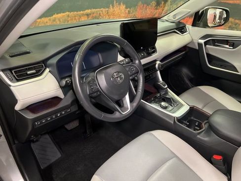 Used 2024 Toyota RAV4 Limited w/ Advanced Technology Package image 25