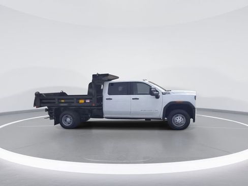 New 2025 GMC Sierra 3500 Pro w/ Convenience Package AWD/4WD image 9