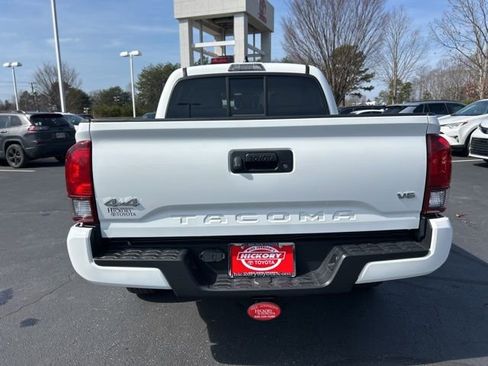 Used 2023 Toyota Tacoma SR image 6