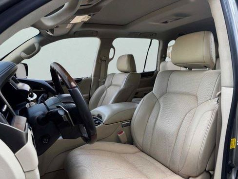 Used 2019 Lexus LX 570 4WD w/ Luxury Package image 15