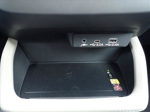 New 2026 Subaru Forester Premium AWD/4WD image 21