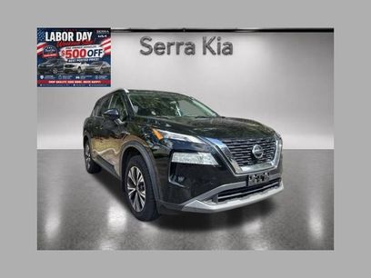 Used 2021 Nissan Rogue SV w/ Premium Package