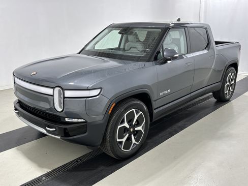 Used 2023 Rivian R1T Adventure AWD/4WD image 1
