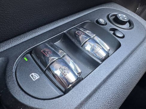Used 2018 MINI Cooper Clubman S AWD/4WD image 19