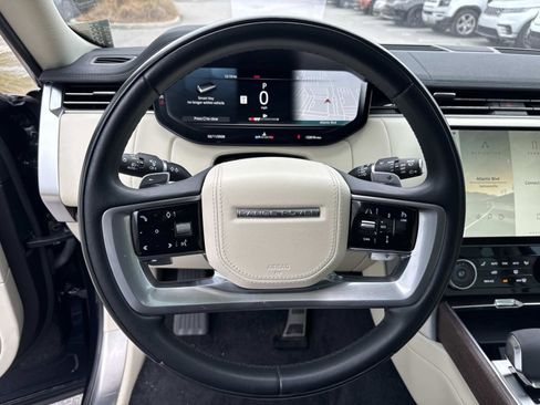 Certified 2023 Land Rover Range Rover SE image 29