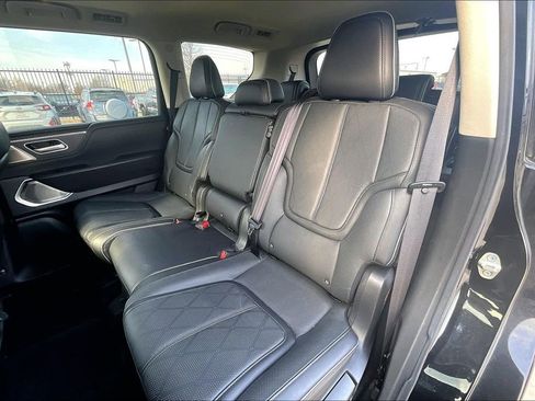 Certified 2025 INFINITI QX80 Sensory image 24