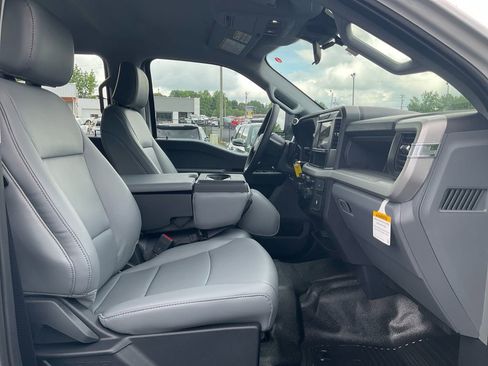 New 2026 Ford F450 XL w/ XL Driver Assist Package AWD/4WD image 12